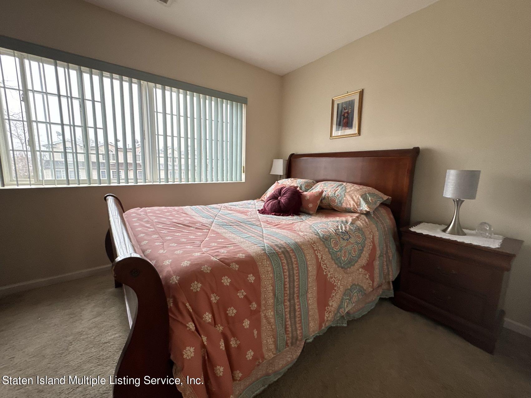 7260 Amboy Road Staten Island, NY 10307 - Photo 5 of 15 42a835c49d7a13ce62224a430893fe25