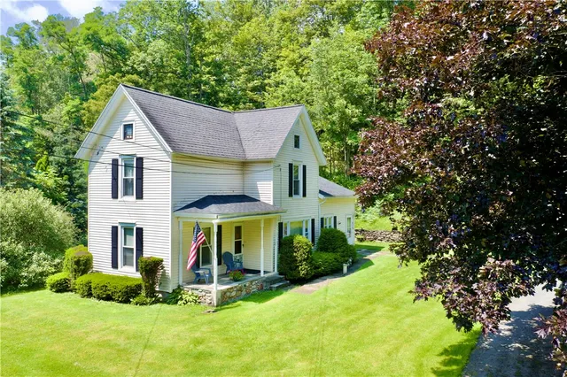 $275,000 | 7603 State Highway, Maryland, NY 12116