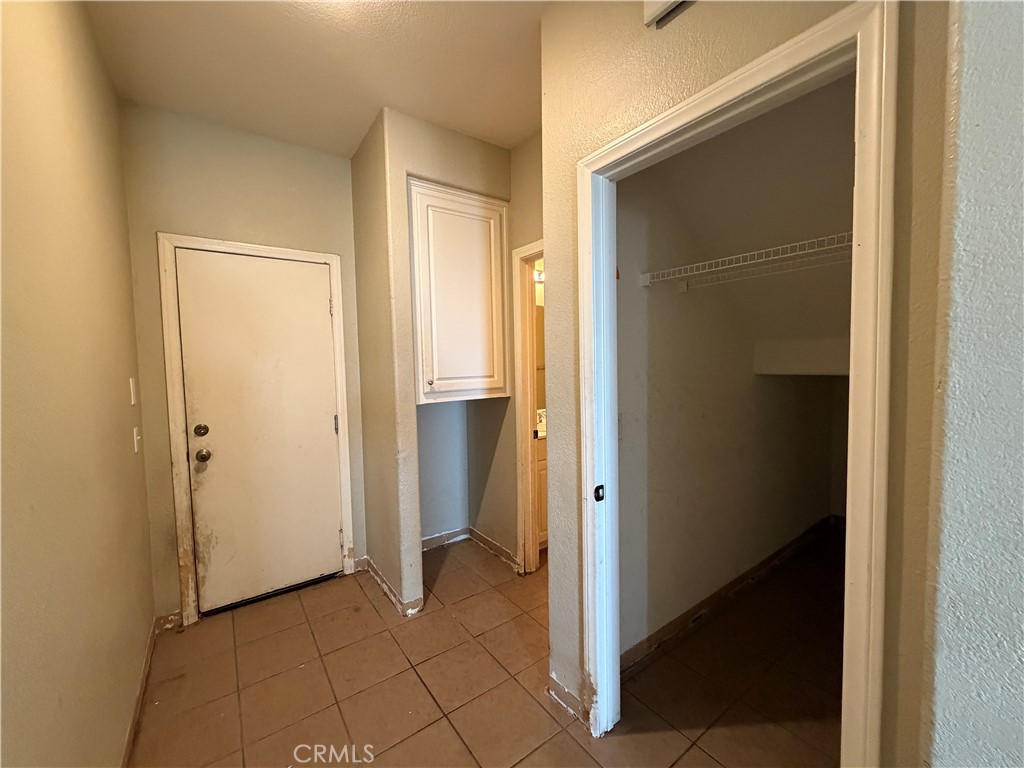 16183 Blue Haven Court Riverside, CA 92503 - Photo 17 of 61