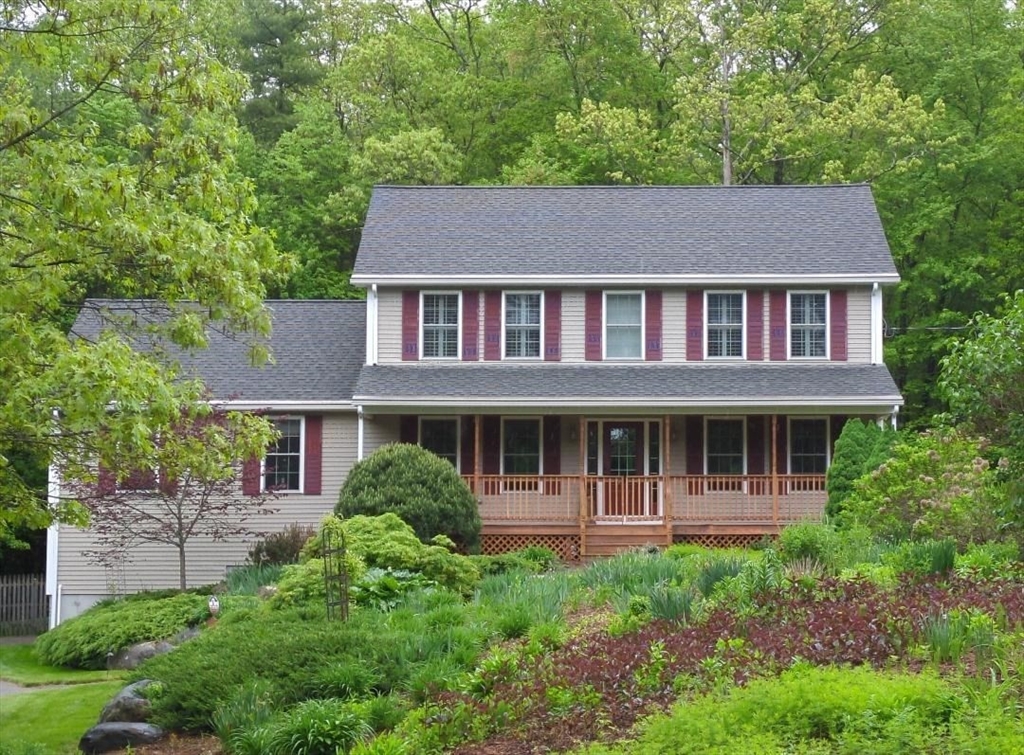 659 Sherman Farm Road Burrillville, RI 02830 - Photo 2 of 33