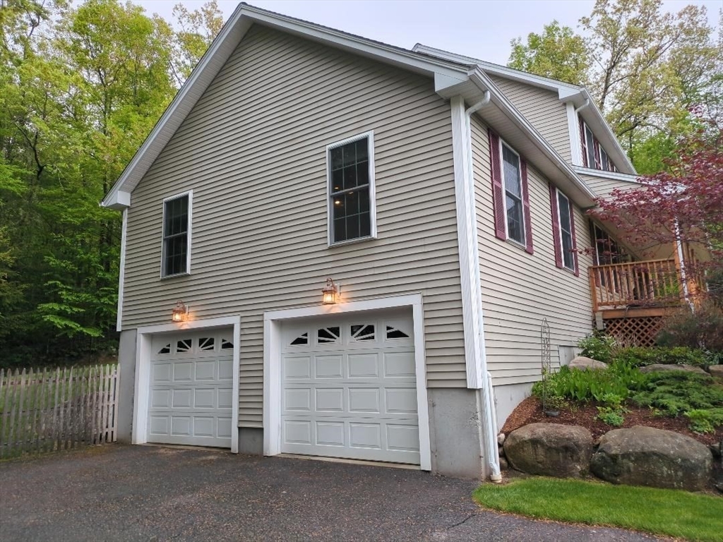 659 Sherman Farm Road Burrillville, RI 02830 - Photo 4 of 33