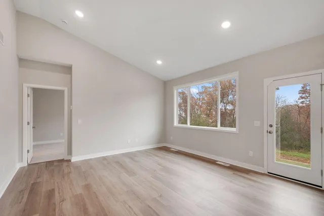 $489,900 | 1549 Creekwood Drive, New Richmond, WI 54017