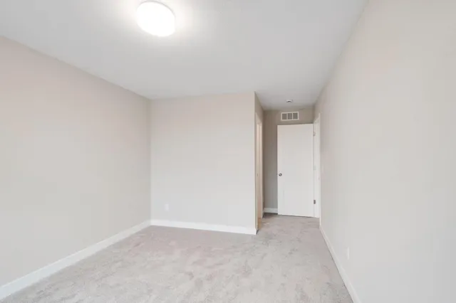 $489,900 | 1549 Creekwood Drive, New Richmond, WI 54017