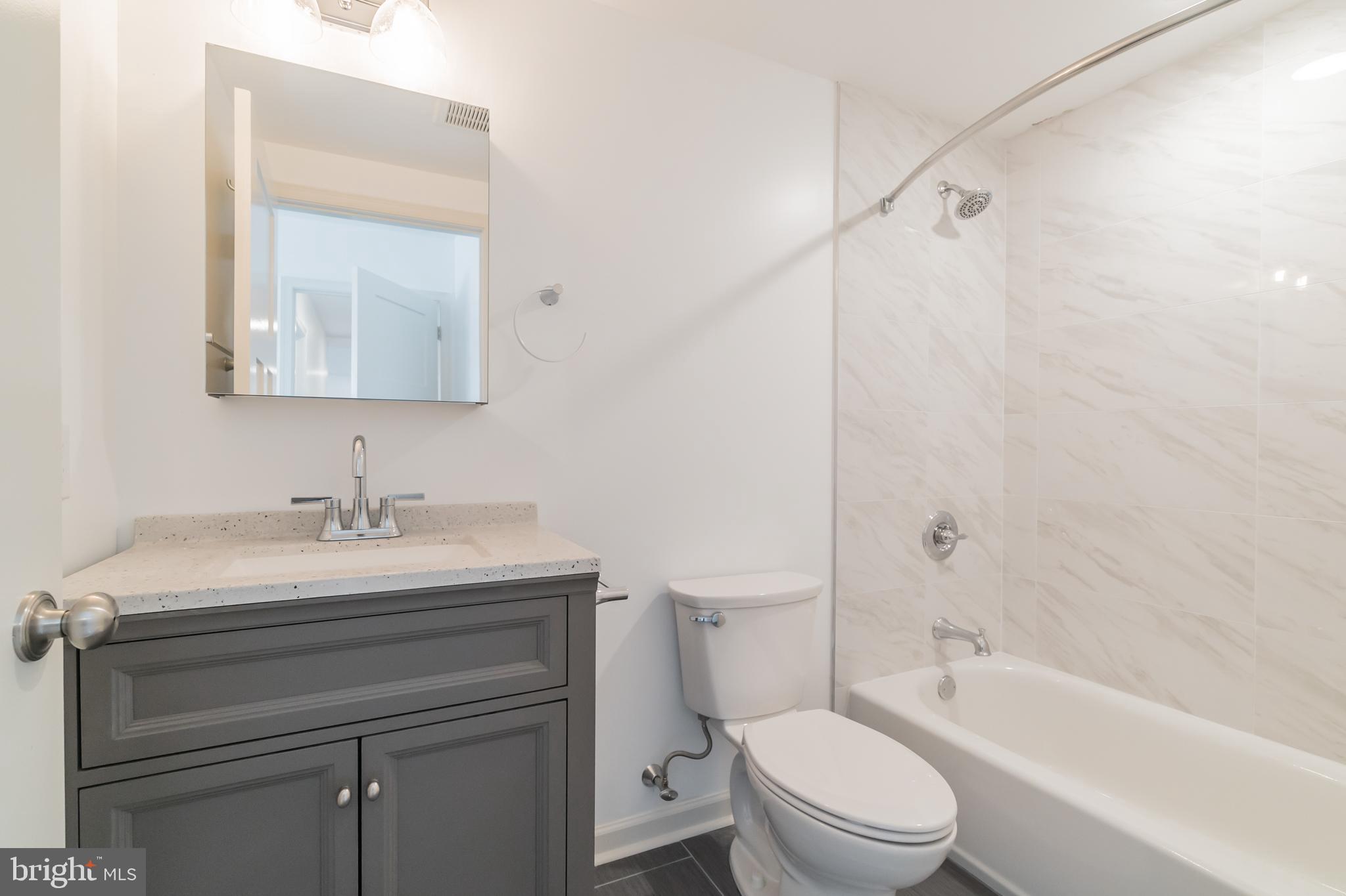 5420 Ridge Avenue, Unit 301 Philadelphia, PA 19128 - Photo 10 of 14
