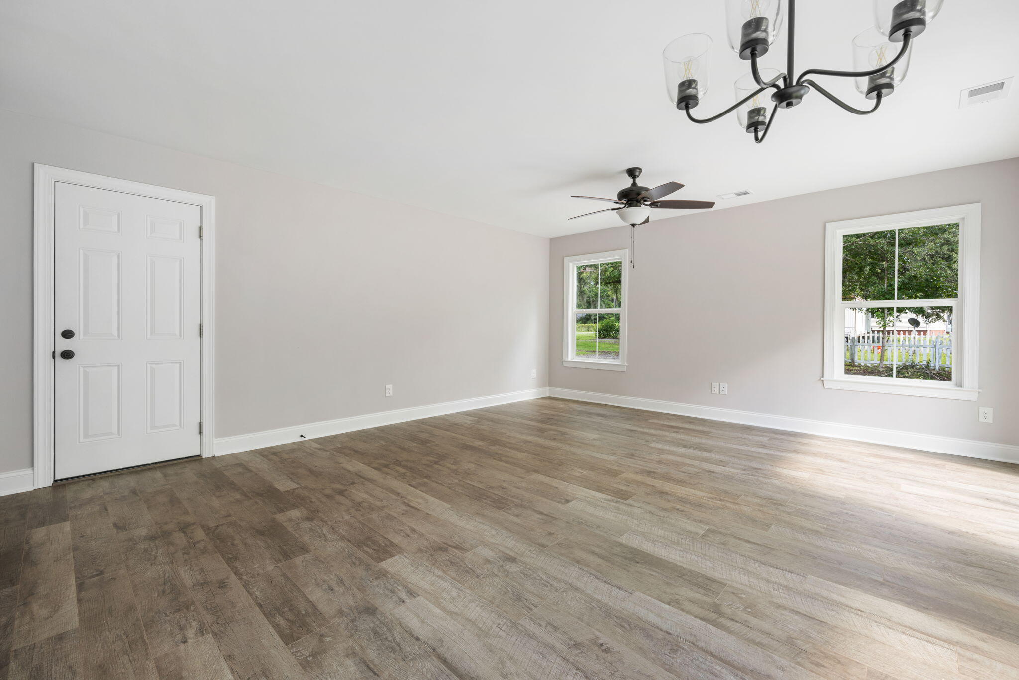 3543 State Rd S-10-1945 Johns Island, SC 29455 - Photo 11 of 26 7-web-or-mls-CoastalREphoto3543 Doctor W