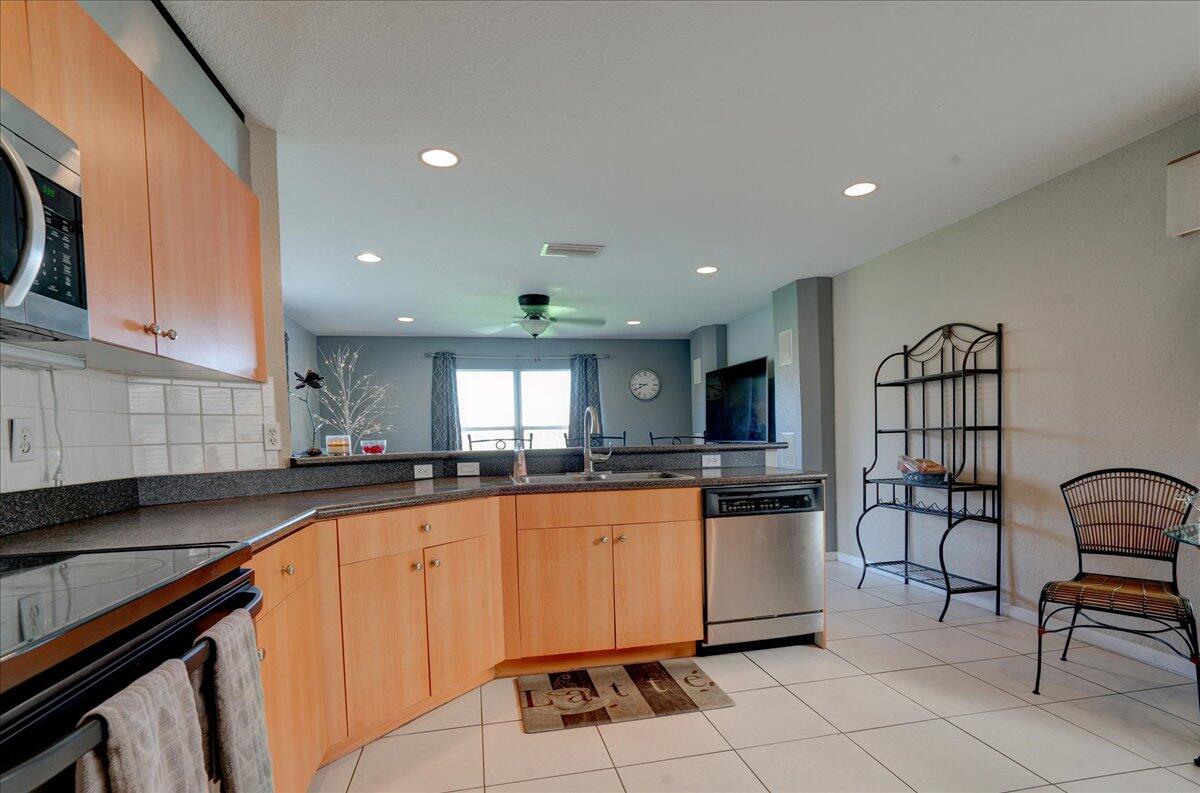 5203 Rising Comet Lane Greenacres, FL 33463 - Photo 6 of 34 06-5203 rising comet-6