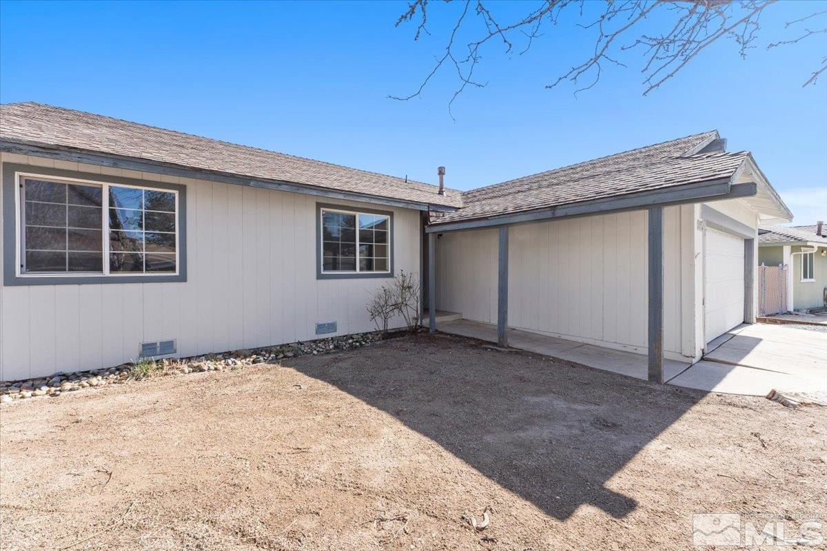 550 Ferol Way Reno, NV 89503 - Photo 3 of 34