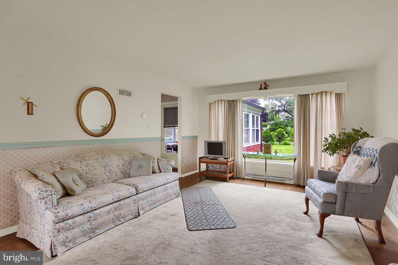 131 Reeser Road Camp Hill, PA 17011 - Photo 13 of 40 Gallery Image 13