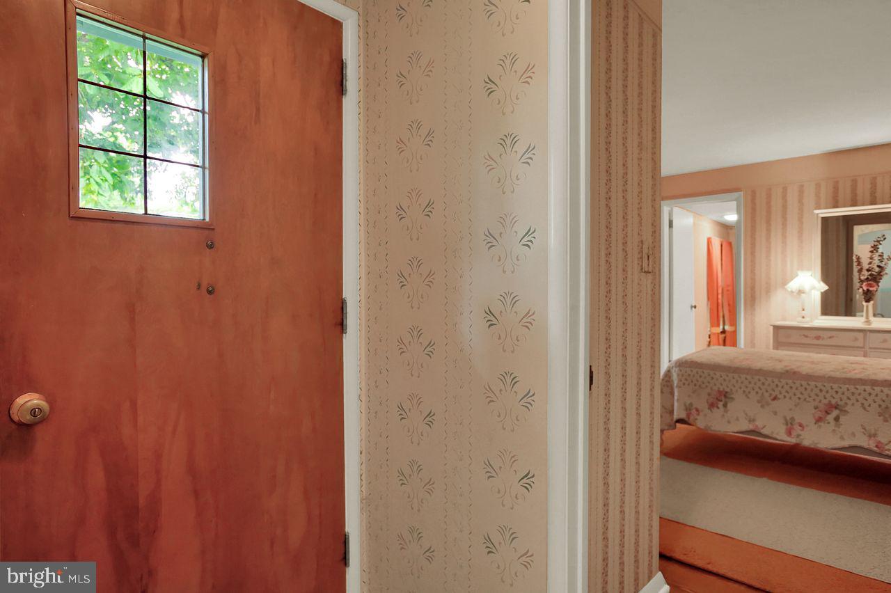 131 Reeser Road Camp Hill, PA 17011 - Photo 8 of 40 Gallery Image 8
