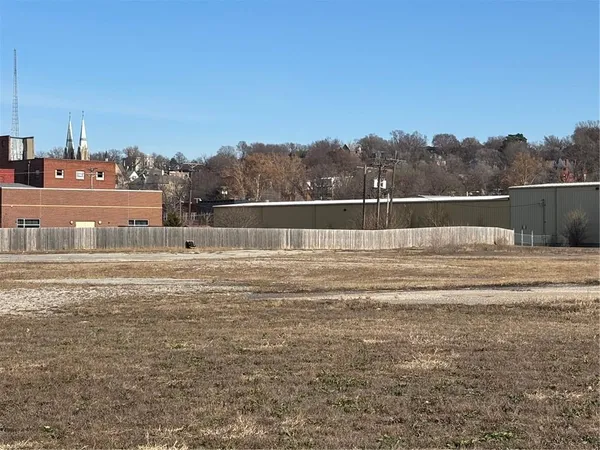 $495,000 | 1007 South 6th Street, St. Joseph, MO 64501