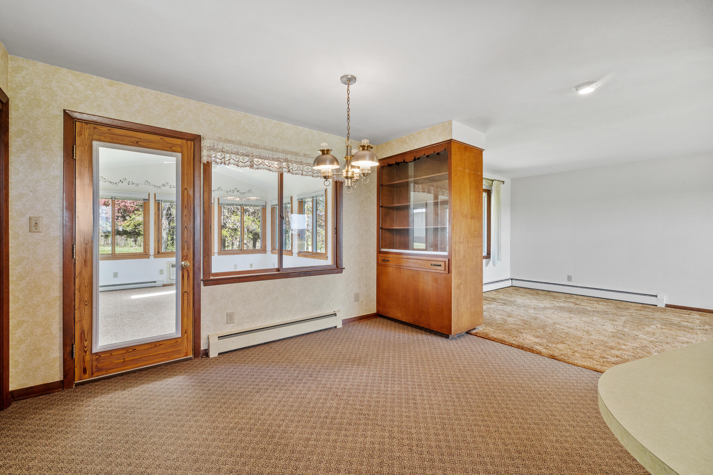 W1586 County Rd H New Holstein, WI 53061 - Photo 7 of 41 Dining Area