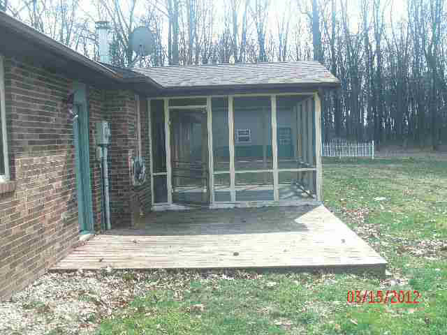 10791 South County Road Pendleton, IN 46064 - Photo 2 of 7 Gallery Image 2