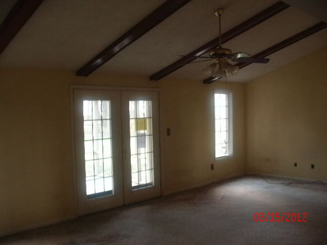 10791 South County Road Pendleton, IN 46064 - Photo 5 of 7 Gallery Image 5