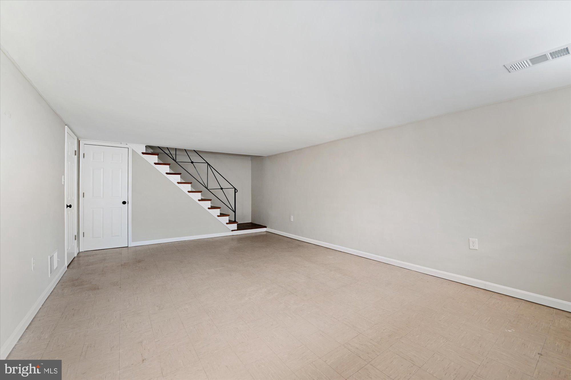 6807 Barnett Road Baltimore, MD 21239 - Photo 21 of 24