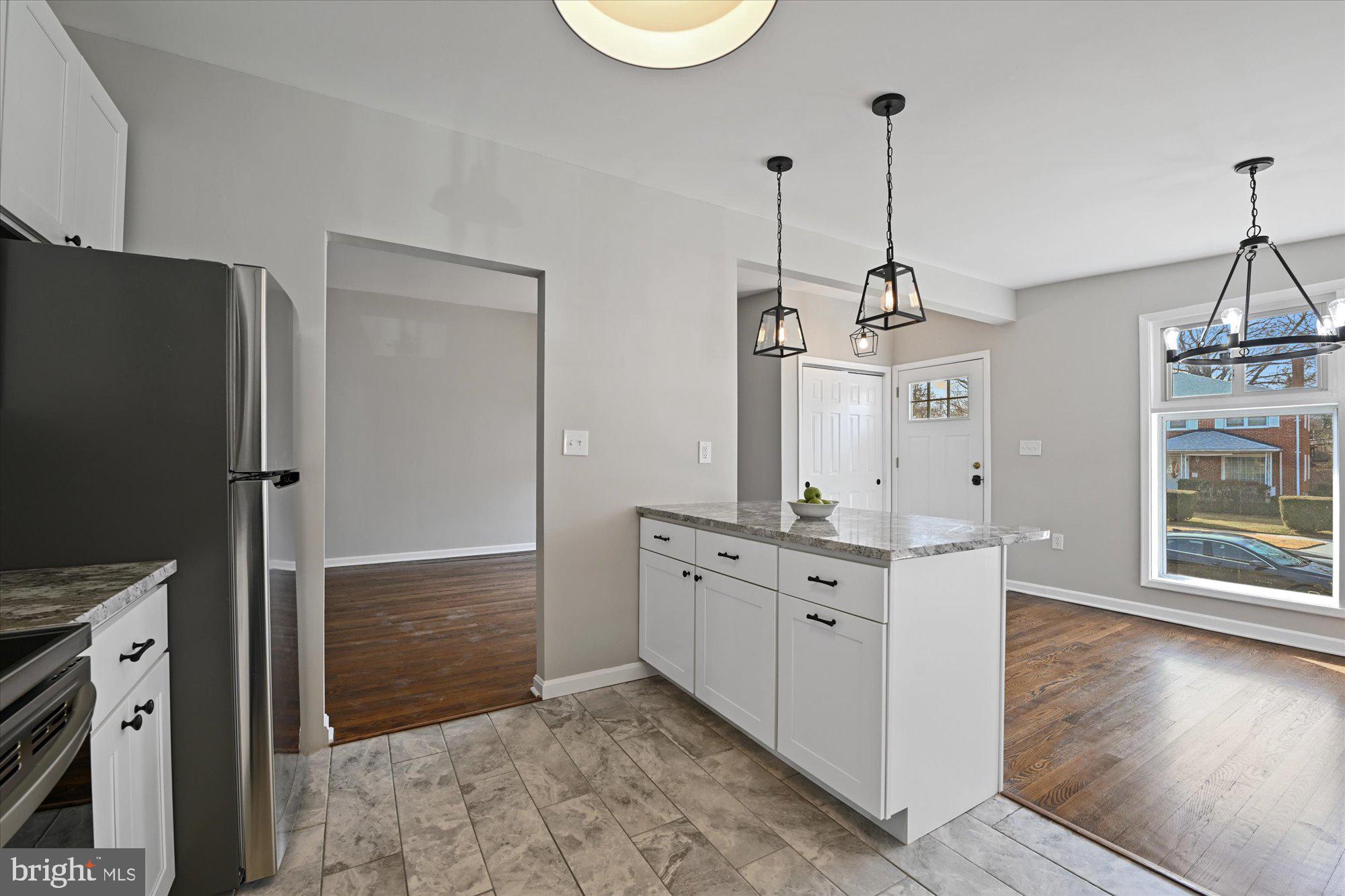 6807 Barnett Road Baltimore, MD 21239 - Photo 10 of 24