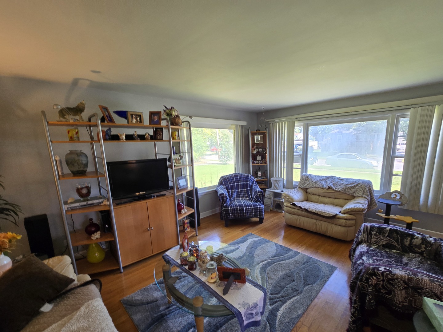 14944 Springfield Avenue Midlothian, IL 60445 - Photo 3 of 22