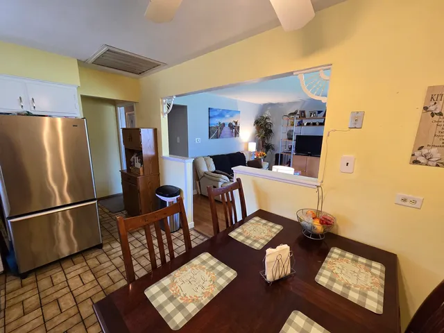 $224,900 | 14944 Springfield Avenue, Midlothian, IL 60445