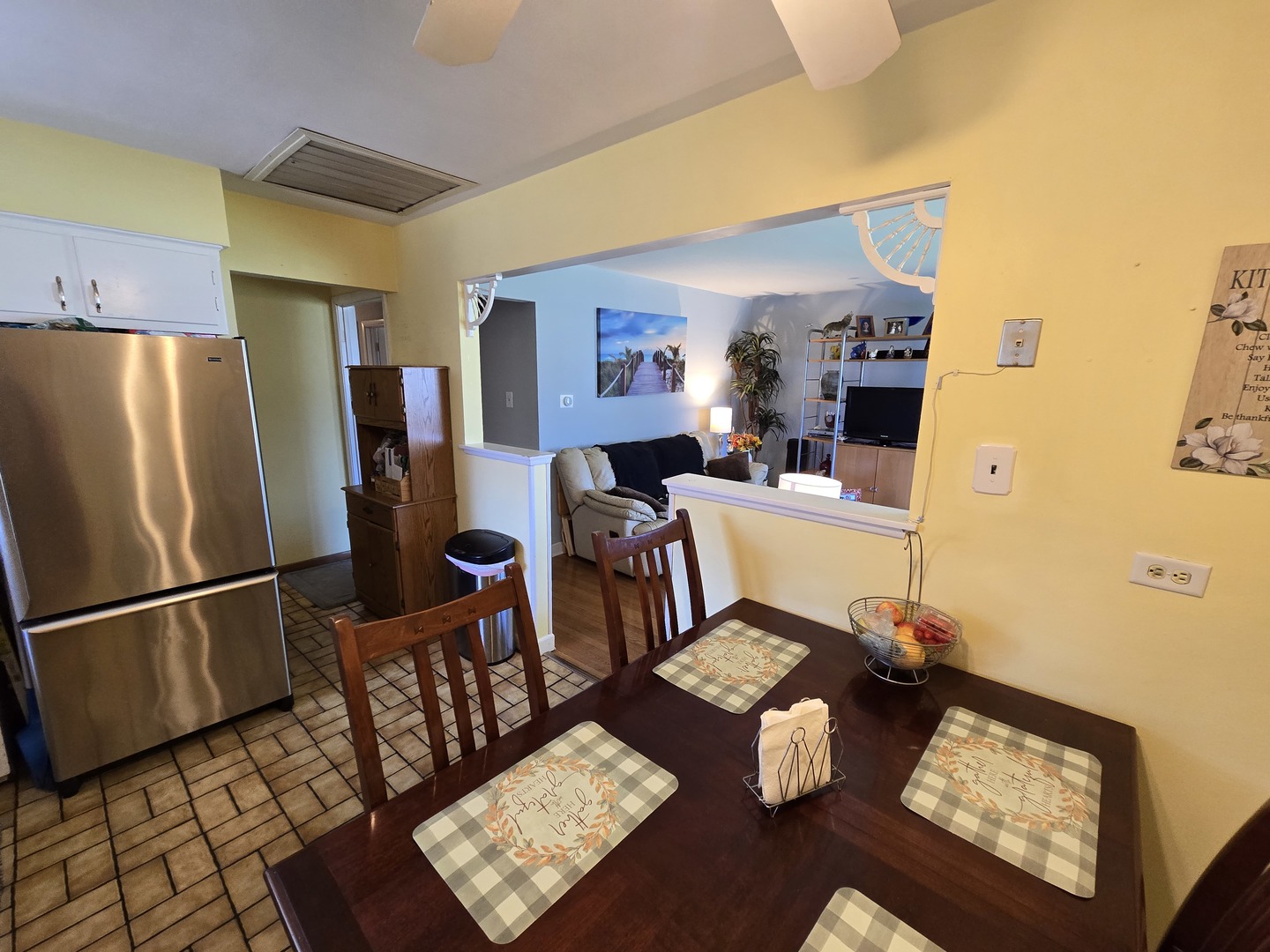 14944 Springfield Avenue Midlothian, IL 60445 - Photo 7 of 22