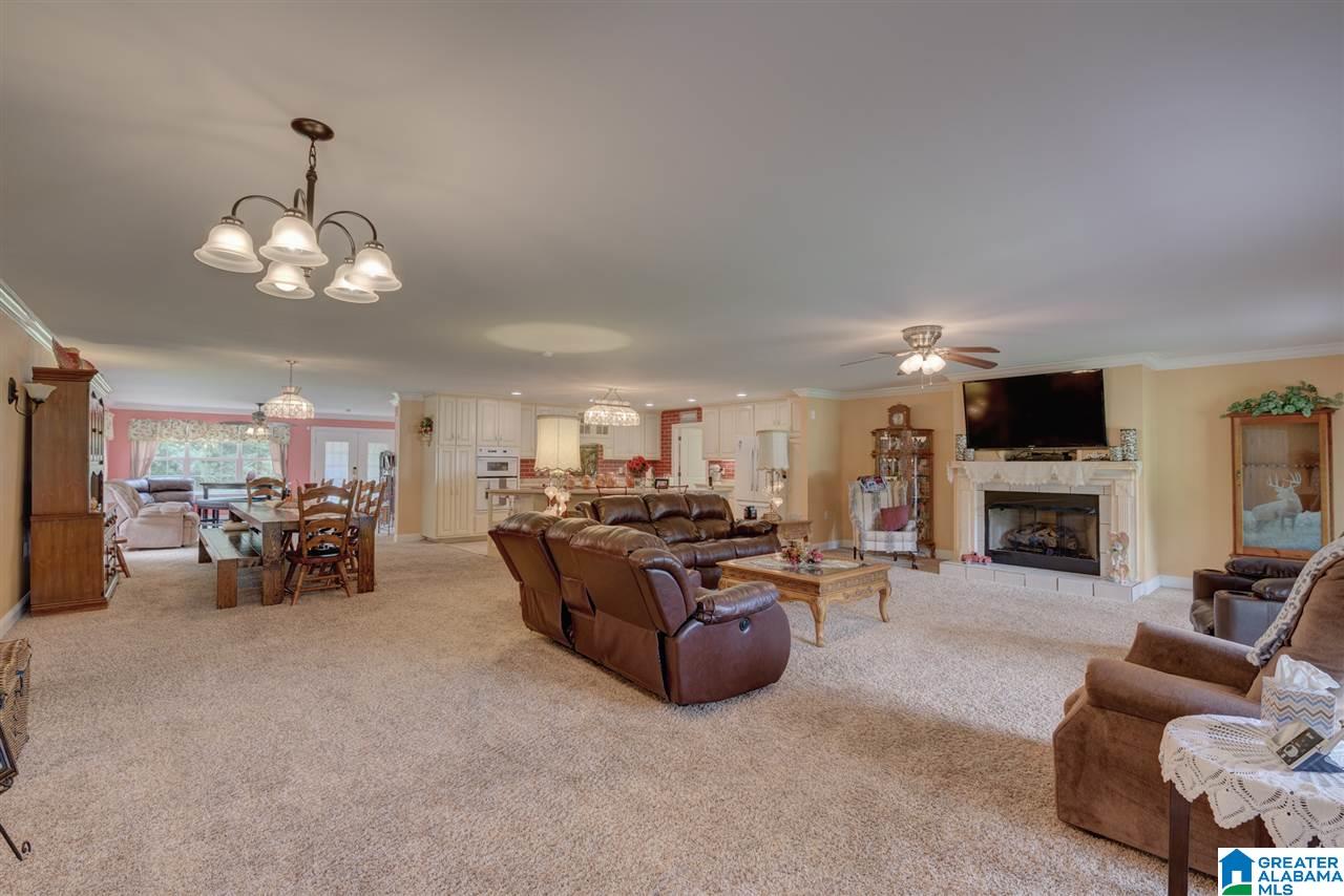 980 Kathy Lane Fultondale, AL 35068 - Photo 11 of 42