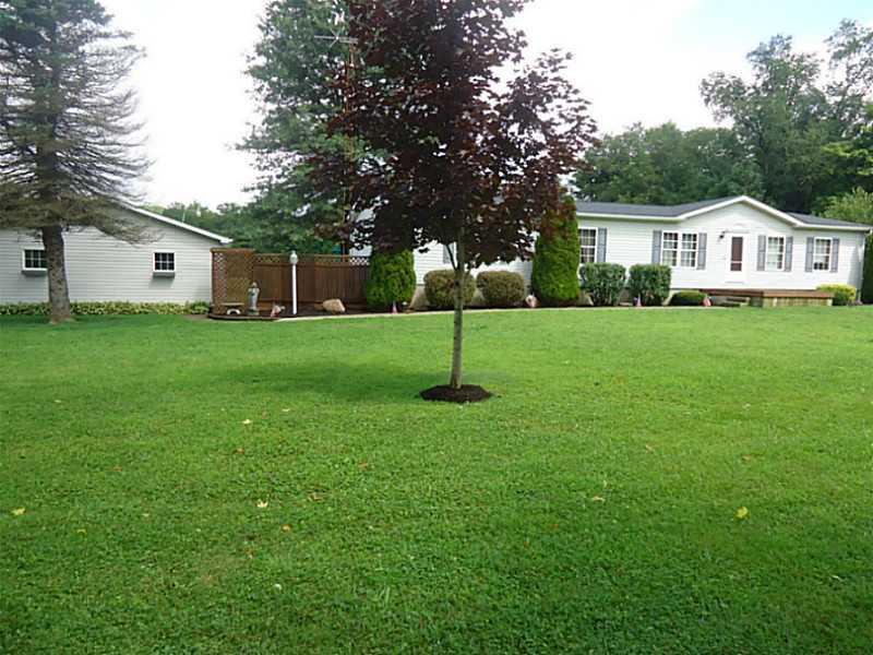 744 Hadley Road Greenville, PA 16125 - Photo 1 of 25 Exterior Front.