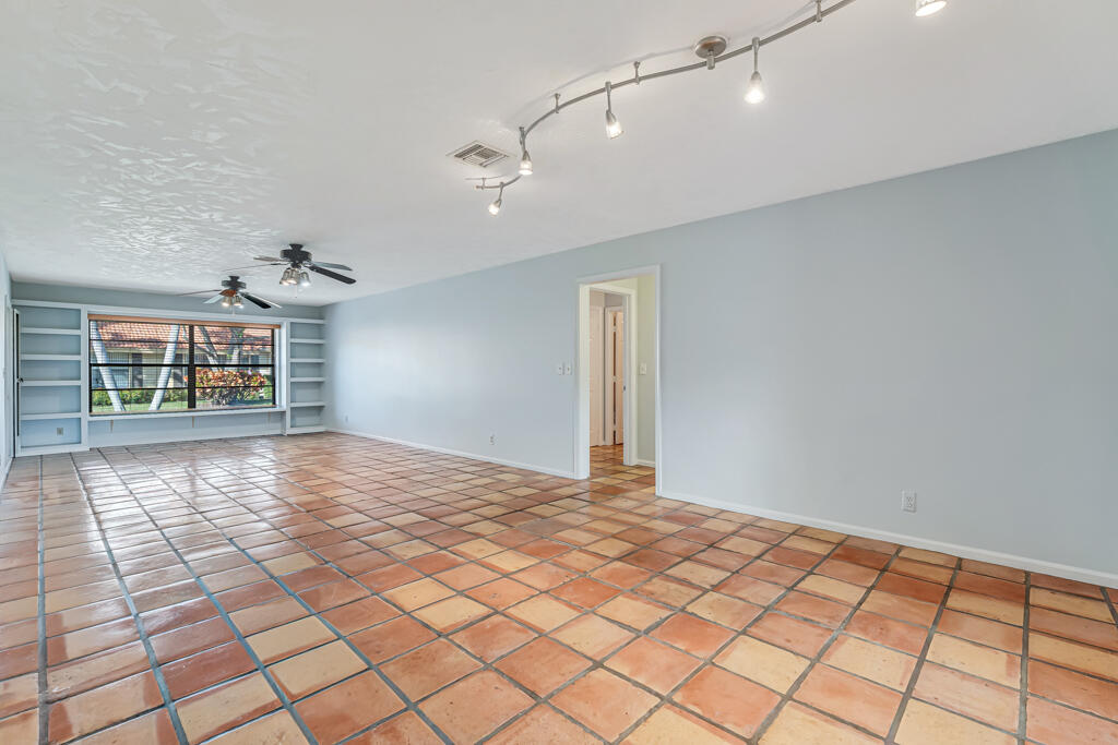 4540 Ficus Tree Road, Unit A Boynton Beach, FL 33436 - Photo 16 of 44 12