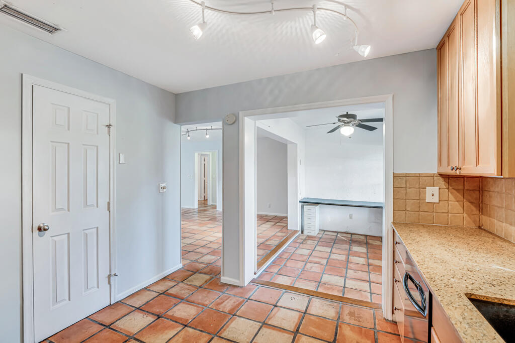 4540 Ficus Tree Road, Unit A Boynton Beach, FL 33436 - Photo 24 of 44 20