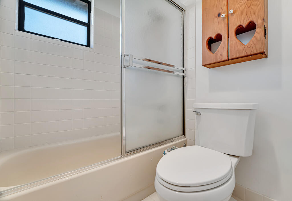 4540 Ficus Tree Road, Unit A Boynton Beach, FL 33436 - Photo 32 of 44 28