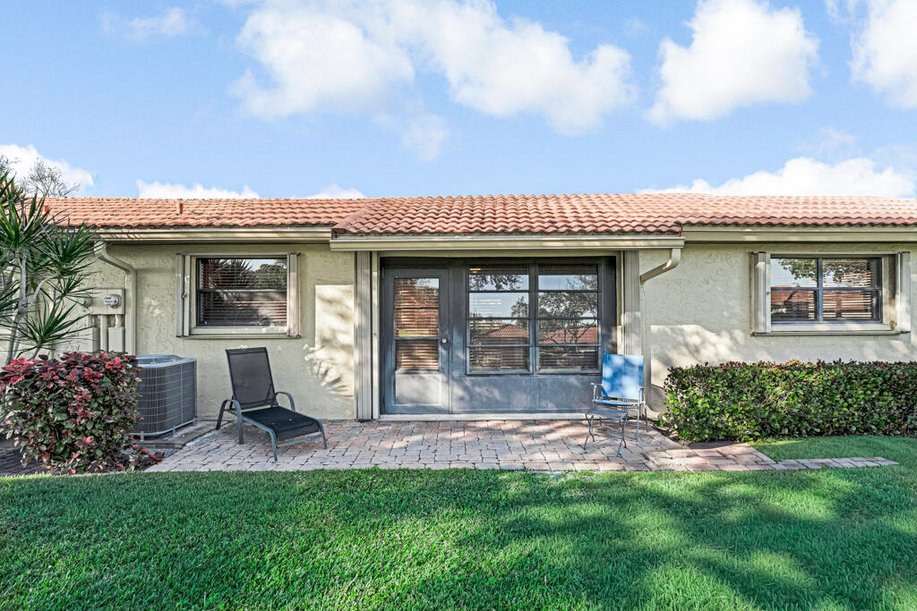 4540 Ficus Tree Road, Unit A Boynton Beach, FL 33436 - Photo 4 of 44 35