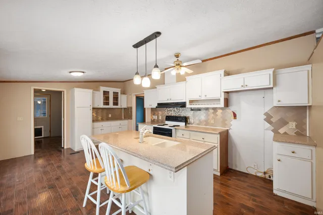 $219,500 | 1294 North Hillsboro Road, New Castle, IN 47362