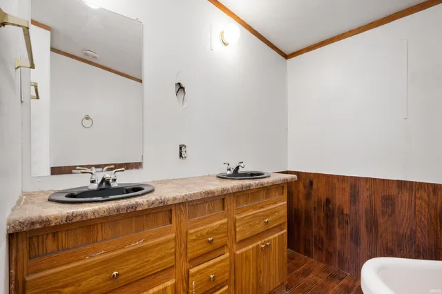 $239,500 | 1294 North Hillsboro Road, New Castle, IN 47362