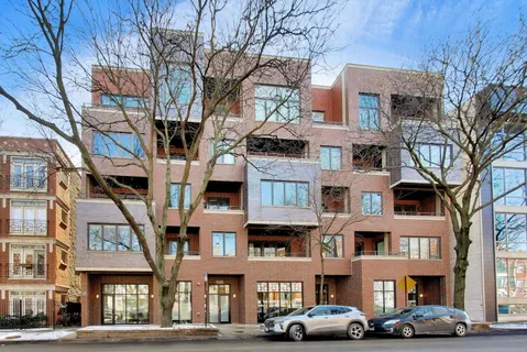 $559,000 | 1937 West Diversey Parkway, Unit 2B, Chicago, IL 60614