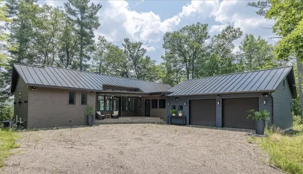 $1,250,000 | 8445 Steele Road, Cassian, WI 54529