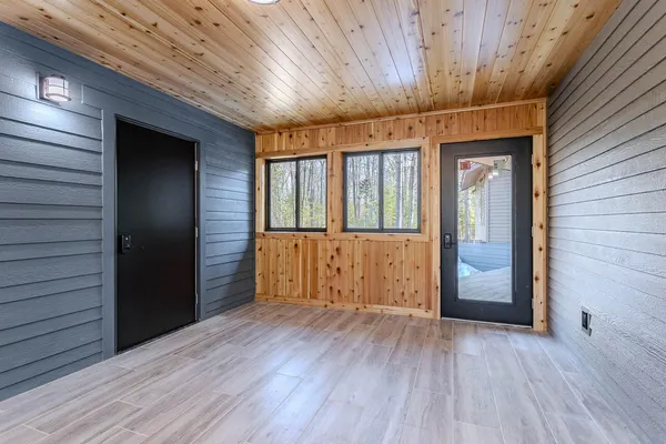 $1,250,000 | 8445 Steele Road, Cassian, WI 54529