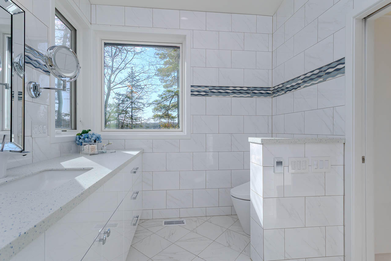 8445 Steele Road Cassian, WI 54529 - Photo 39 of 96 Toto Automated Commode