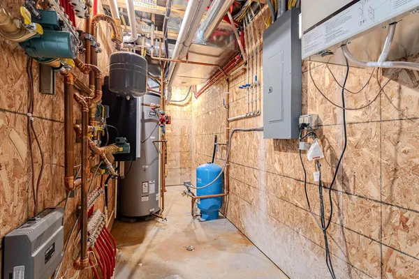 $1,250,000 | 8445 Steele Road, Cassian, WI 54529