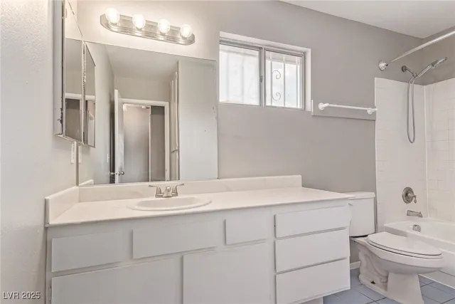 $1,695 | 557 Chelsea Drive, Henderson, NV 89014