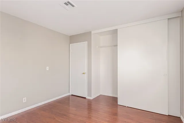 $1,695 | 557 Chelsea Drive, Henderson, NV 89014