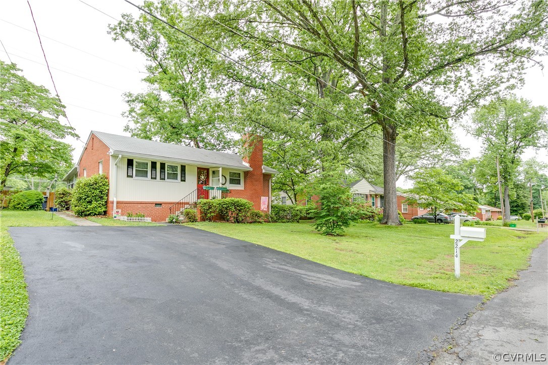 2214 Nortonia Road Richmond, VA 23229 - Photo 3 of 46 Gallery Image 3
