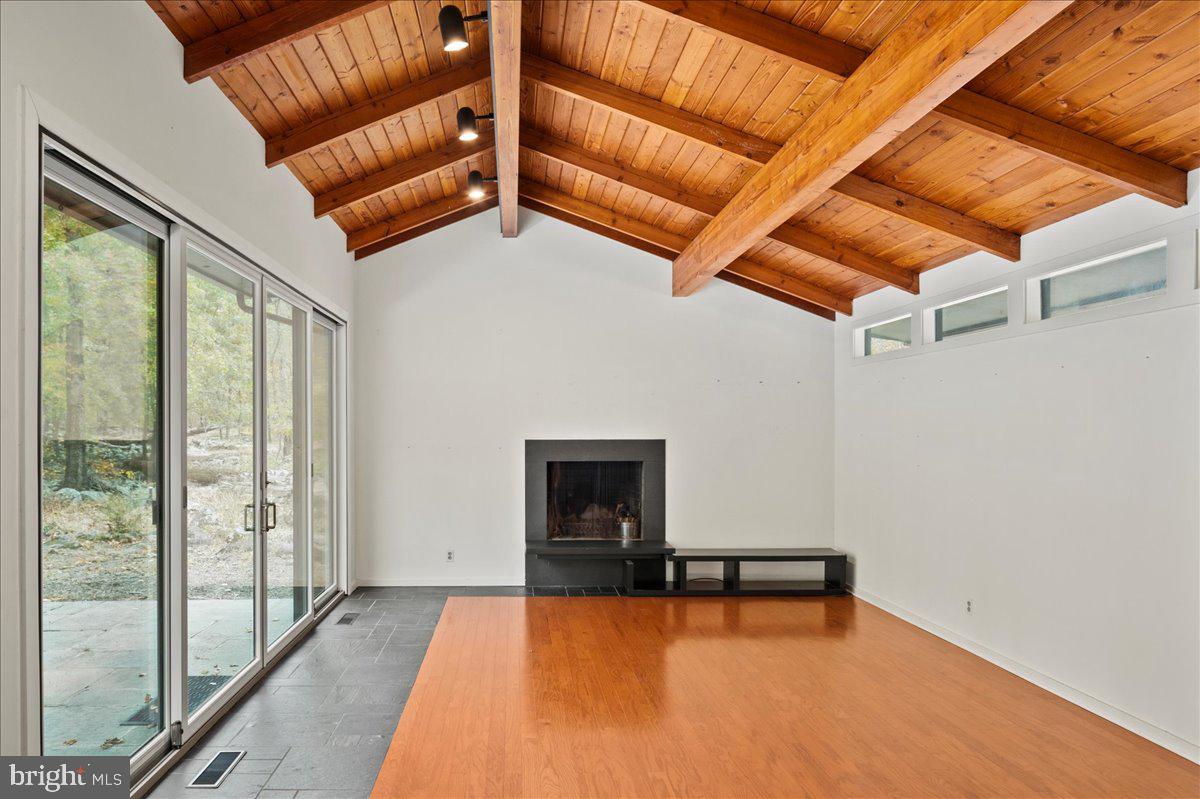 501 State Road Princeton, NJ 08540 - Photo 5 of 38 Living room