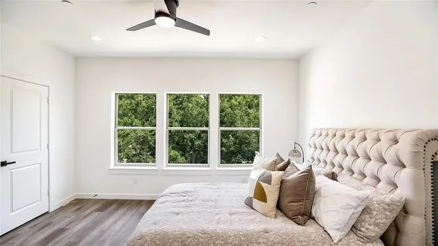 $2,350 | 1028 17th Street, Plano, TX 75074