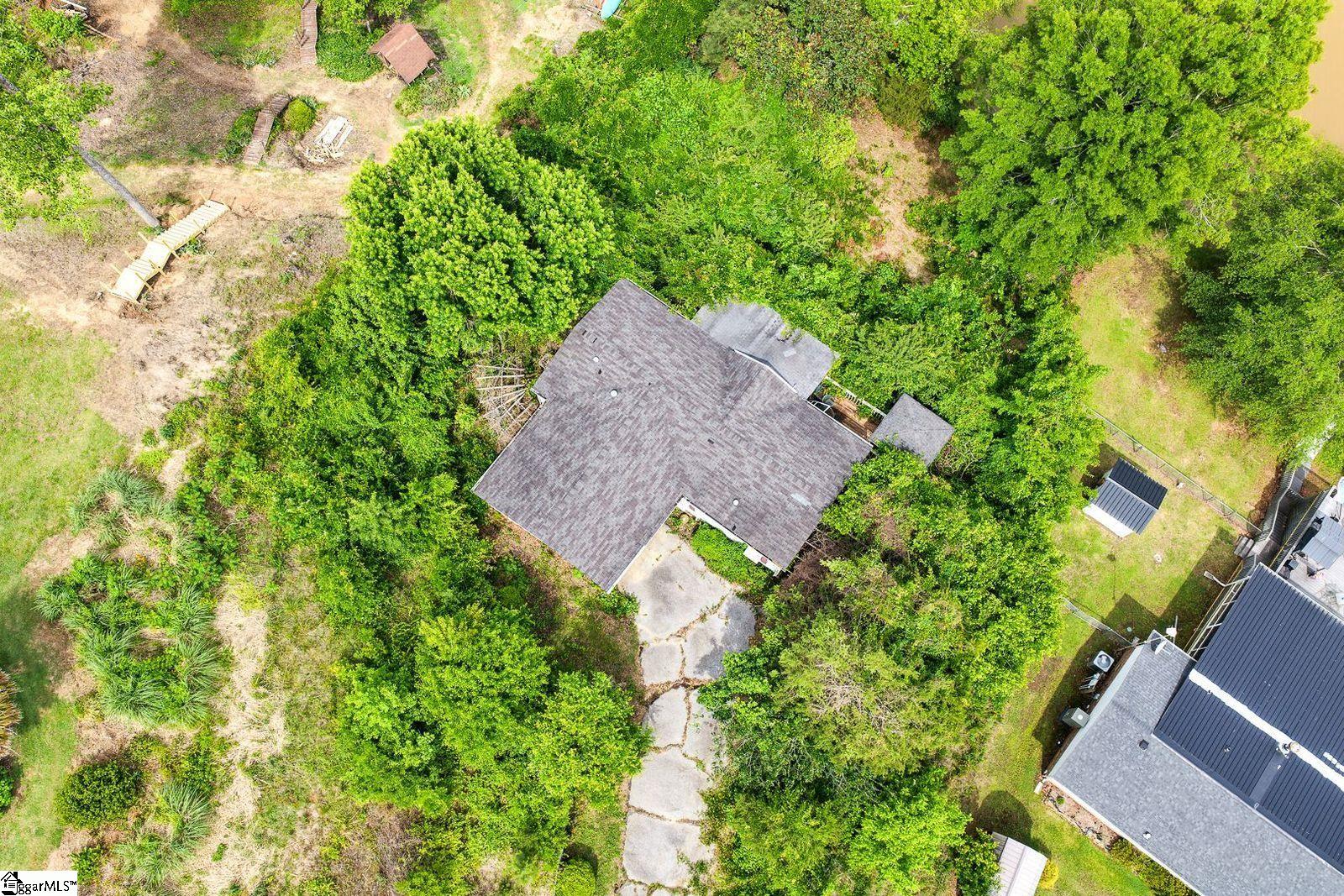 452 Harbor Crest Drive Waterloo, SC 29384 - Photo 8 of 23