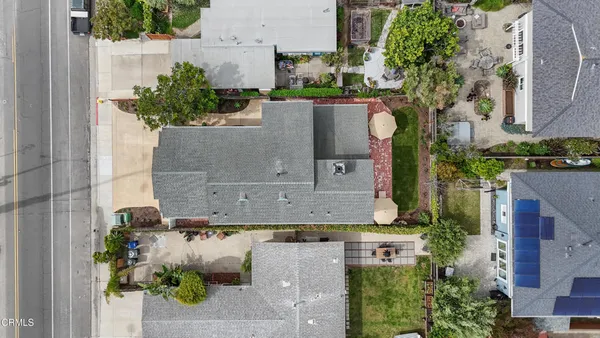 $2,495,000 | 2521 Pierpont Boulevard, Ventura, CA 93001