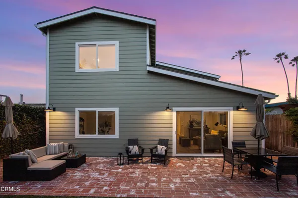$2,495,000 | 2521 Pierpont Boulevard, Ventura, CA 93001