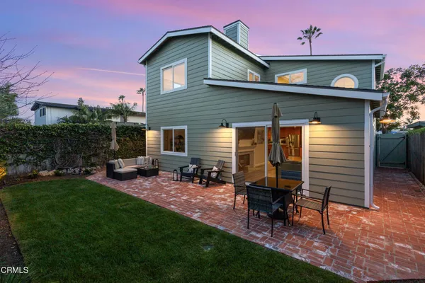 $2,495,000 | 2521 Pierpont Boulevard, Ventura, CA 93001