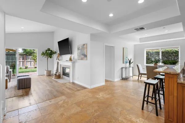 $2,495,000 | 2521 Pierpont Boulevard, Ventura, CA 93001