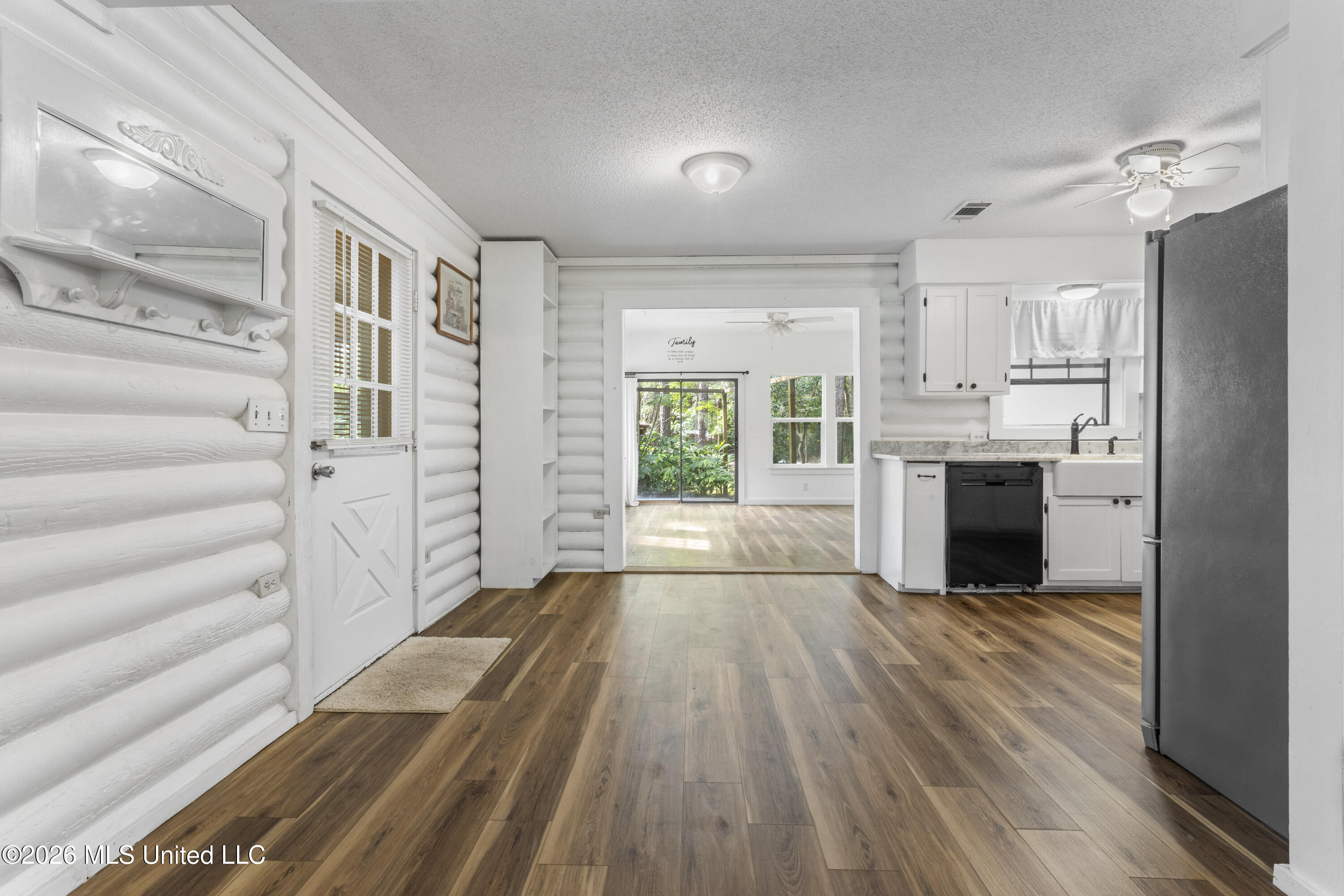 5701 Quave Road Vancleave, MS 39565 - Photo 16 of 67 00014