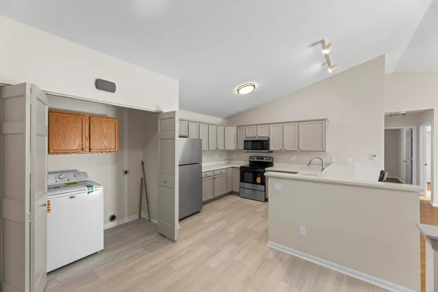 $249,000 | W1062 Marietta Avenue, Unit 315, Ixonia, WI 53036