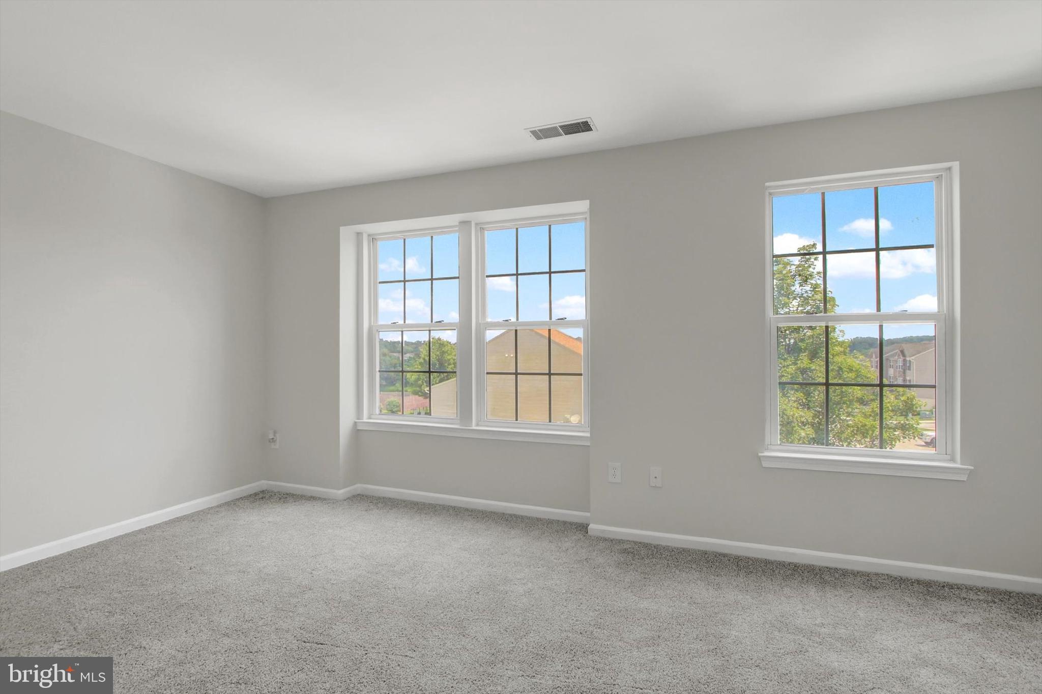 46 Forest View Terrace Hanover, PA 17331 - Photo 18 of 28 an empty room with a window