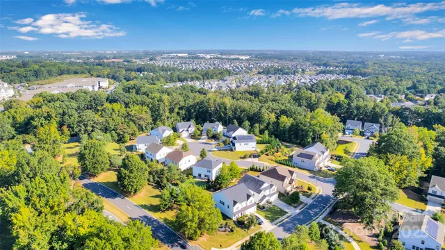 $669,999 | 2017 Saxon Pl Drive, Fort Mill, SC 29715