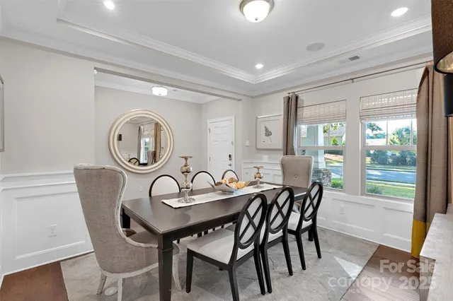 $669,999 | 2017 Saxon Pl Drive, Fort Mill, SC 29715